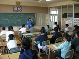 鶴城中学校2年生と3年生が来校の画像
