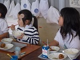 1の1給食指導の画像