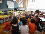 読み聞かせとブックトークの画像
