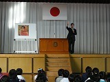 全校朝会の画像
