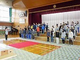 卒業式の練習の画像