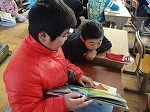 全校ペア読書の画像