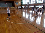 雨の日の昼放課の画像