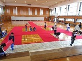 卒業式会場準備の画像
