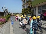 校内茶摘みの画像
