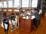 全校朝会の画像
