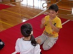 1・2年生全校茶会出し物練習の画像