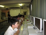 パソコンを活用した学習の画像