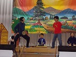 御殿万歳部の練習の画像