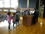 全校朝会の画像