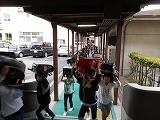 地震避難訓練・大災害時児童引き渡し訓練の画像