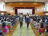 卒業式の練習の画像