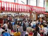 全校茶会の画像