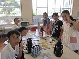 続・1学期お疲れさま会まきまきクレープ作りの画像