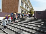 一斉下校の画像
