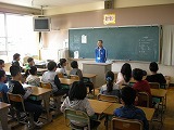 鶴城中学校2年生と3年生が来校の画像