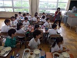 1の1給食指導の画像