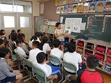 読み聞かせの画像
