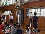 暴風警報発令時の避難訓練の画像