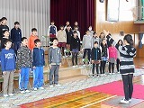 卒業式の練習の画像
