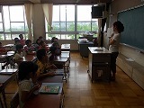 図書ボランティアさんの読み聞かせの画像
