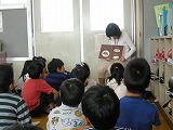 朝の読み聞かせ・読書の画像