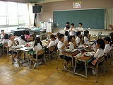 給食も順調にスタートの画像