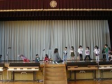 学芸会の練習の画像