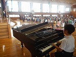 全校朝会の画像