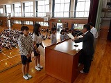 全校朝会の画像