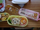 3年生お昼はかわいいお弁当!の画像