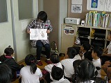 朝の読み聞かせ・読書の画像