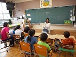 読み聞かせとブックトークの画像
