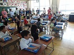 1年生授業参観・親子給食の画像
