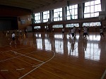 雨の日の昼放課の画像
