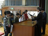 全校朝会の画像