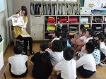 3年生・ひまわり学級は読み聞かせの画像