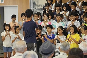 ６年生・敬老会へ参加の画像